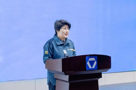 启新程 攀高峰 · 2026徐工道路营销工作会议聚势谋远,共(图4) 启新程 攀高峰 · 2026徐工道路营销工作会议聚势谋远,共(图4)