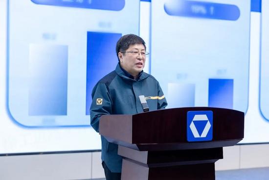 启新程 攀高峰 · 2026徐工道路营销工作会议聚势谋远,共(图3) 启新程 攀高峰 · 2026徐工道路营销工作会议聚势谋远,共(图3)