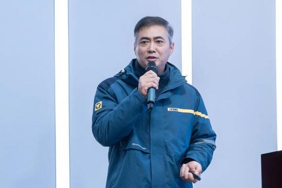 启新程 攀高峰 · 2026徐工道路营销工作会议聚势谋远,共(图8) 启新程 攀高峰 · 2026徐工道路营销工作会议聚势谋远,共(图8)
