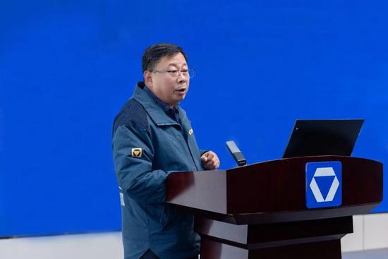 启新程 攀高峰 · 2026徐工道路营销工作会议聚势谋远,共(图14) 启新程 攀高峰 · 2026徐工道路营销工作会议聚势谋远,共(图14)