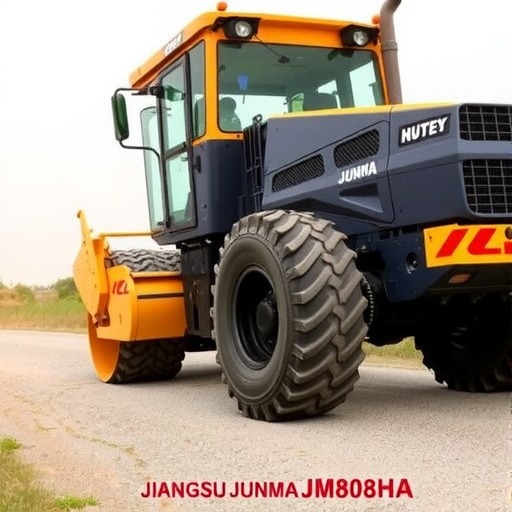 江苏骏马 JM808HA 压路机(图1) 江苏骏马 JM808HA 压路机(图1)